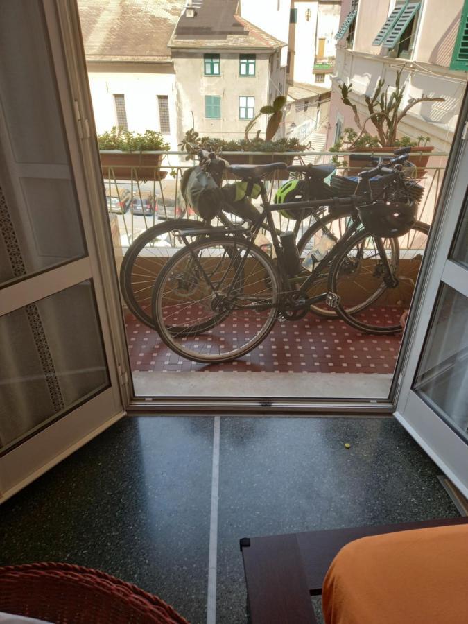 Il Riposo Del Guerriero Guesthouse Генуа Екстериор снимка