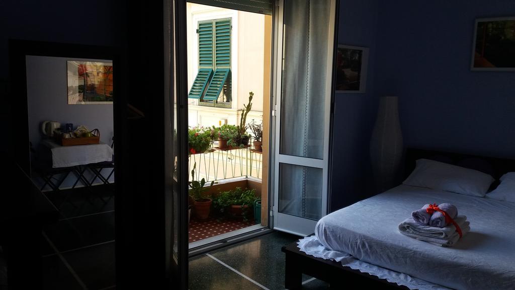 Il Riposo Del Guerriero Guesthouse Генуа Екстериор снимка