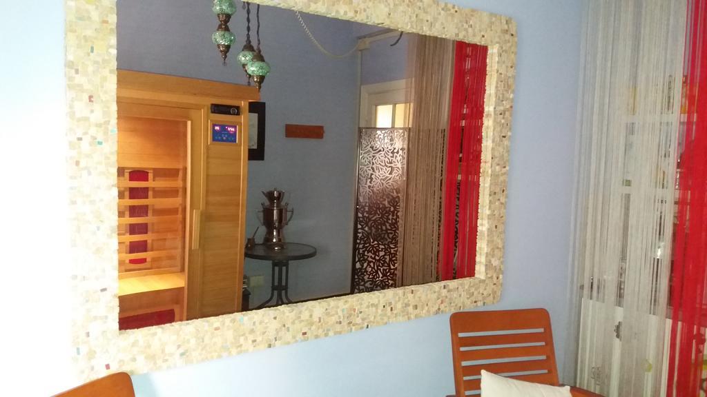 Il Riposo Del Guerriero Guesthouse Генуа Екстериор снимка