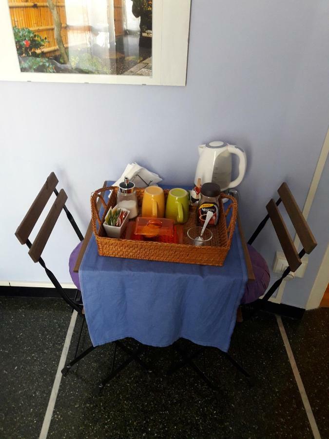 Il Riposo Del Guerriero Guesthouse Генуа Екстериор снимка