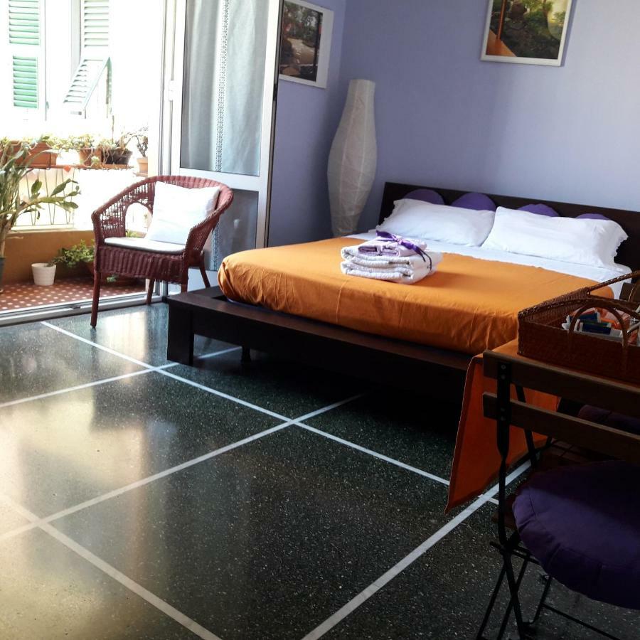 Il Riposo Del Guerriero Guesthouse Генуа Екстериор снимка