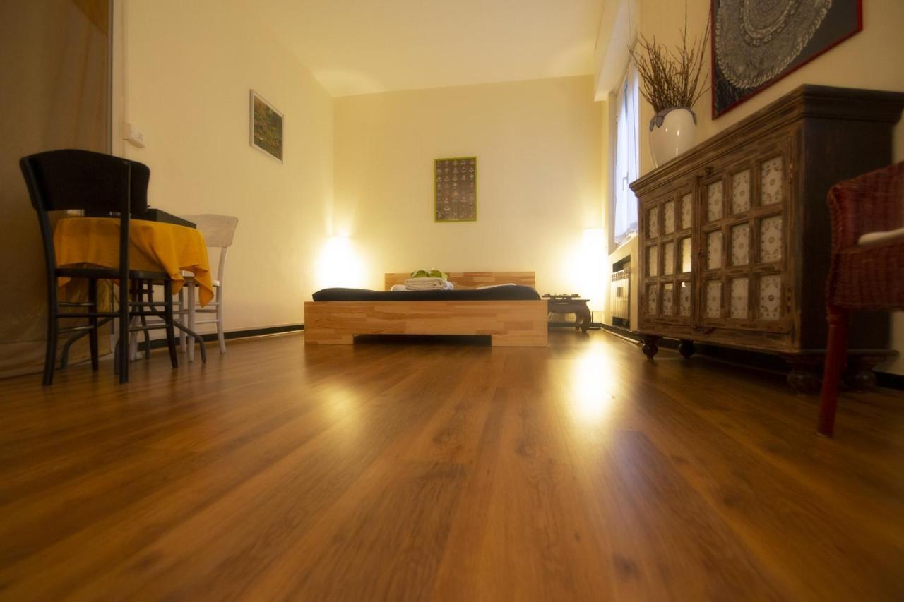 Il Riposo Del Guerriero Guesthouse Генуа Екстериор снимка