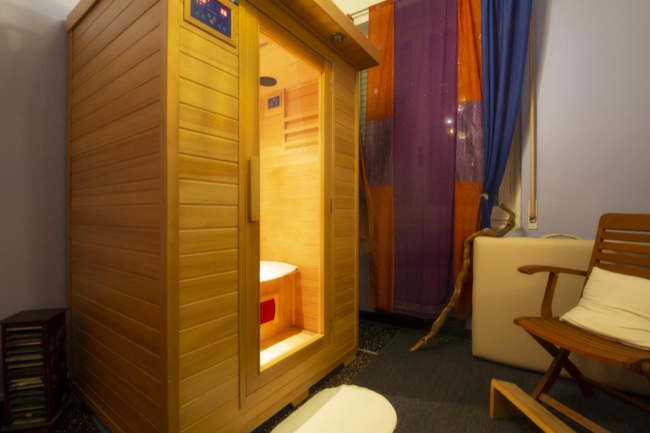 Il Riposo Del Guerriero Guesthouse Генуа Екстериор снимка