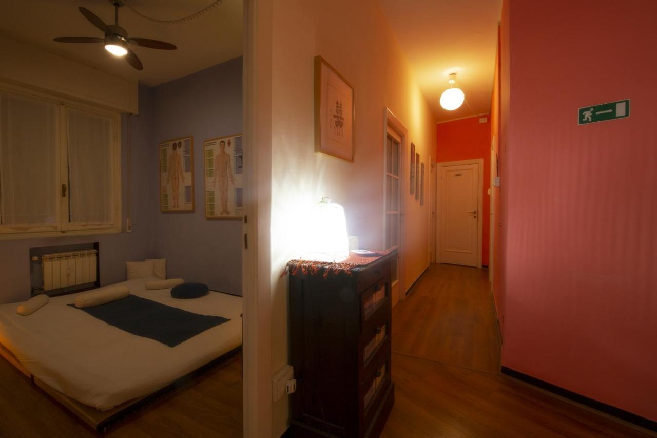 Il Riposo Del Guerriero Guesthouse Генуа Екстериор снимка